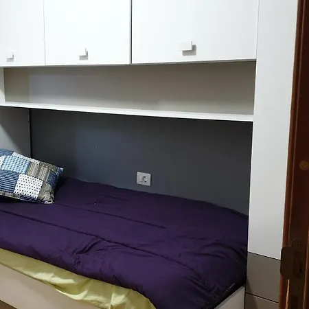 Apartamento アパート ギア・デ・イソラ